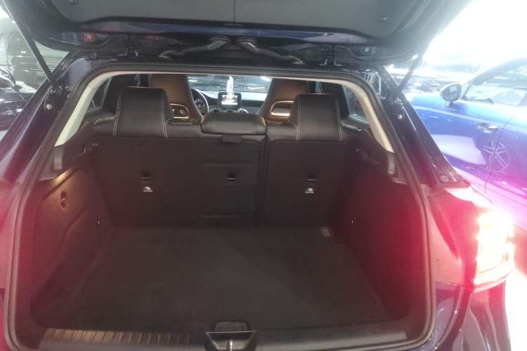 Used Mercedes-Benz GLA 2015 GLA 200 Fashion Model
