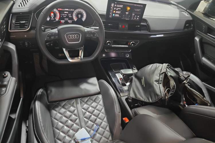 Used Audi Q5L Sportback 2022 40 TFSI Fashion Model