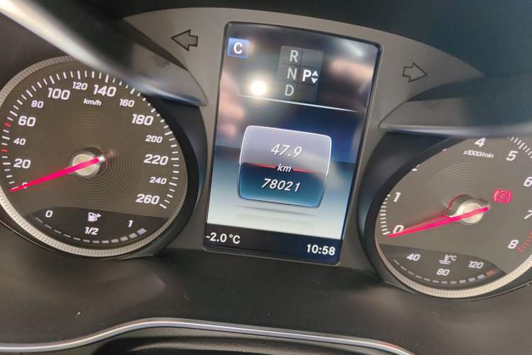 Used Mercedes-Benz GLC 2018 GLC 260 4MATIC Dynamic Edition
