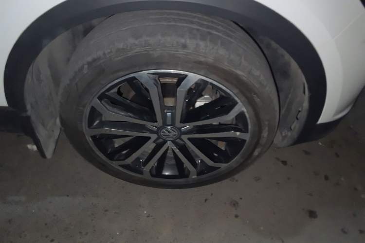 Used Volkswagen T-ROC 2019 280TSI DSG Two-Wheel Drive Comfort Version China VI Standard