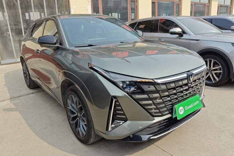 Used Changan UNI-Z New Energy 2024 Blue Whale Smart Electric iDD 125km Excellence Model
