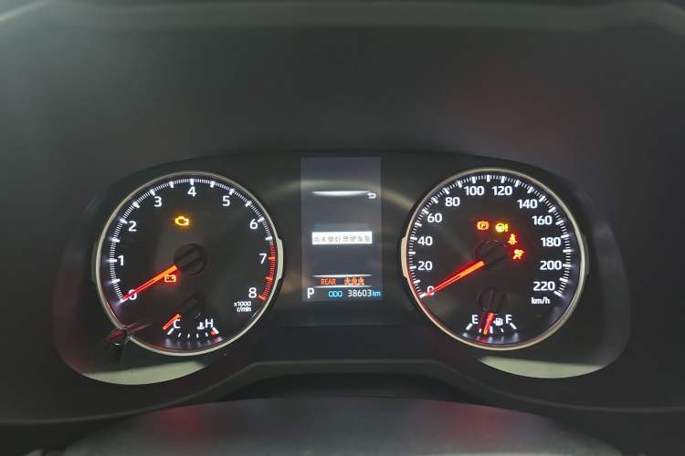 Used Toyota RAV4 2021 2.0L CVT Two-Wheel Drive Urban Edition
