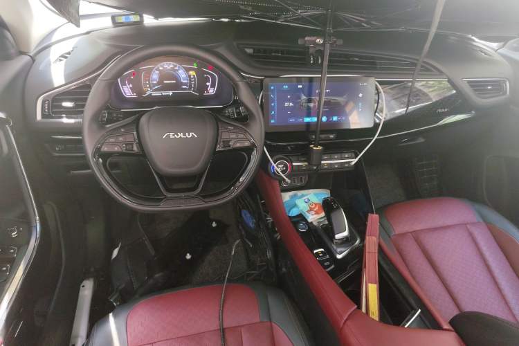 Used Dongfeng Aeolus AX7 2022 Mach Edition 1.5T DCT DF41 Center Console