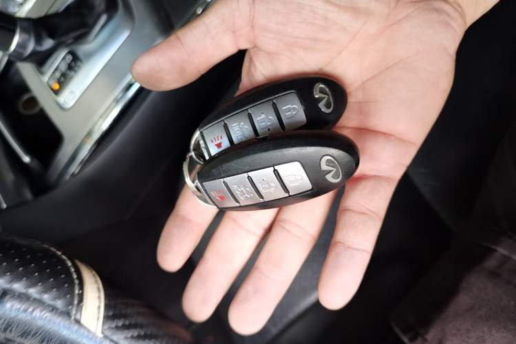 Used Infiniti G Series 2010 G25 Sedan Sport Edition