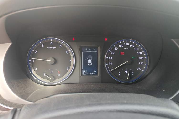 Used Hyundai Mistra 2014 1.8L Automatic Smart GLS
