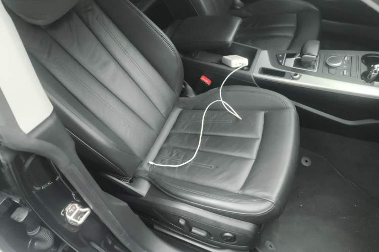 Used Audi A5 2017 Sportback 40 TFSI Fashion Model Right Front Seat