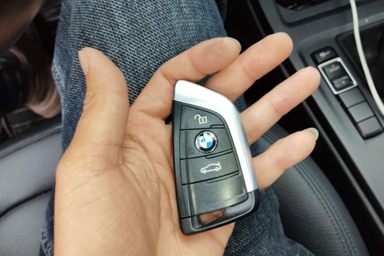 Used BMW X1 2018 sDrive20Li Leading Model Vehicle Key