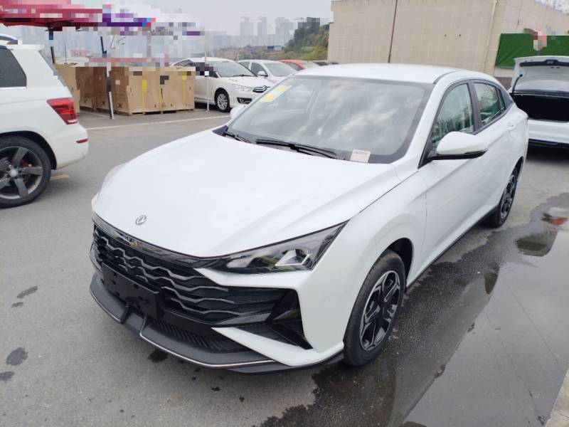Used Dongfeng Aeolus Yixuan 2025 1.5L Automatic Luxury Version – Luxury