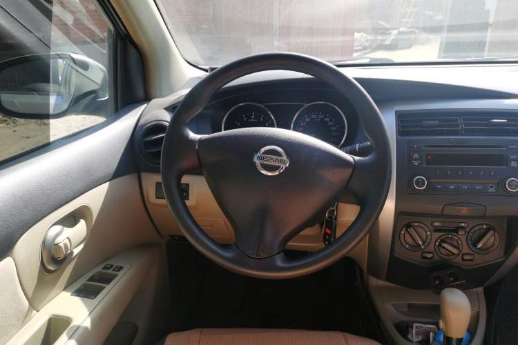 Used Nissan Livina 2013 1.6XE CVT Comfort Edition
