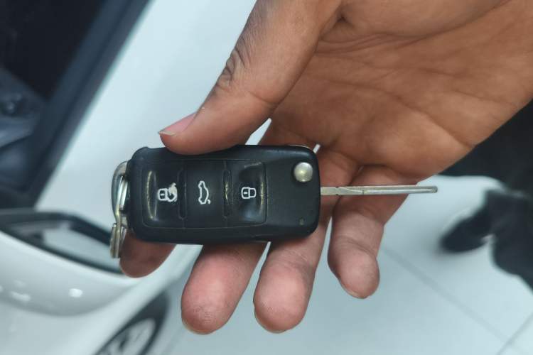 Used Volkswagen Polo 2016 1.4L Manual Fashion Model