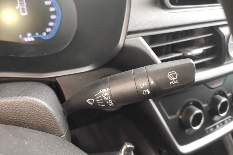 Used Wuling Hongguang S3 2018 1.5L Manual Comfort Model China V Standard
