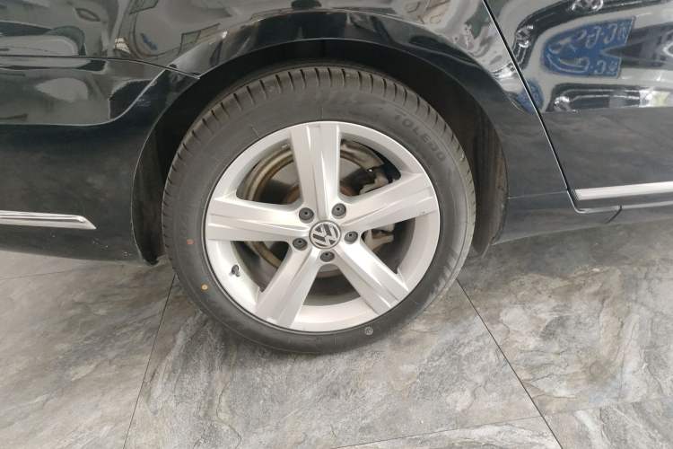 Used Volkswagen Magotan 2016 1.8TSI Luxury Comfort Model