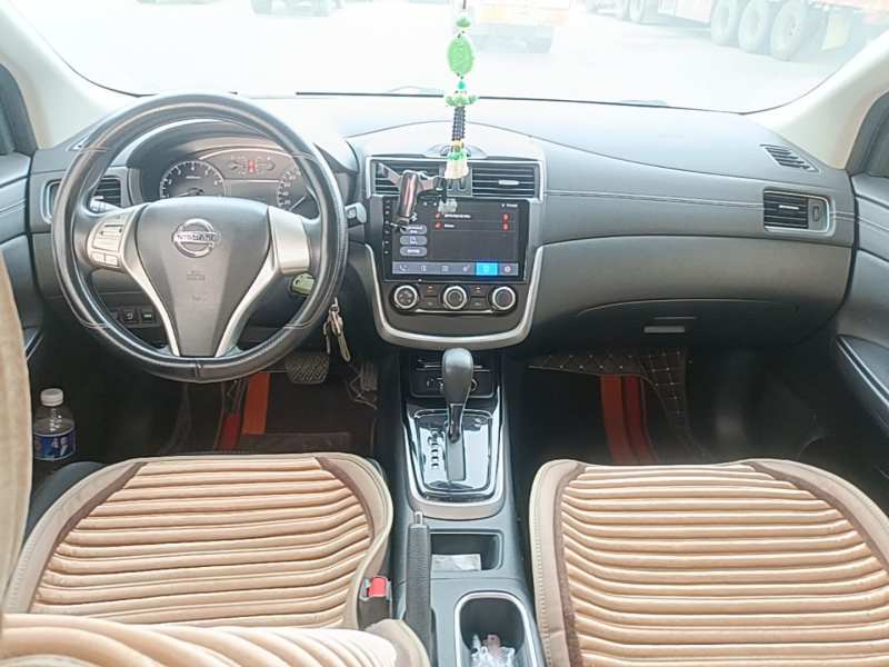 Used Nissan Tiida 2021 1.6L CVT Cool Edition — 9