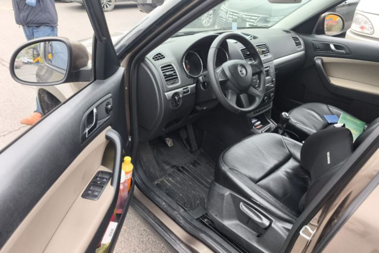 Used Skoda Yeti 2014 1.4TSI Manual Explore Edition Driver Seat