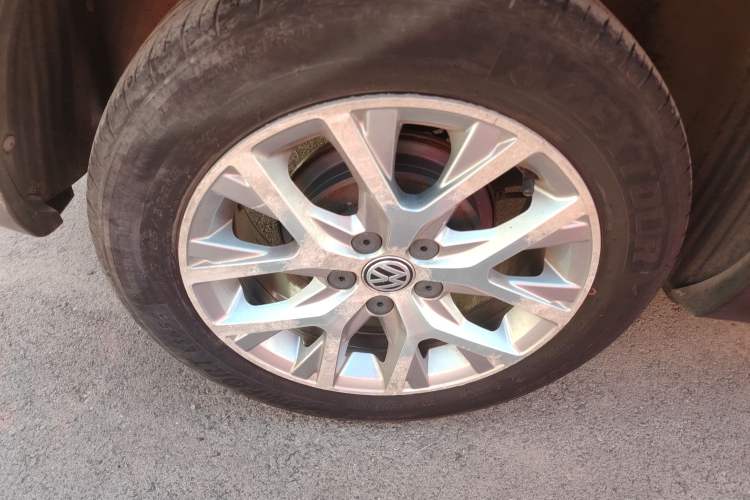 Used Volkswagen Polo 2014 1.6L Cross Polo Automatic
