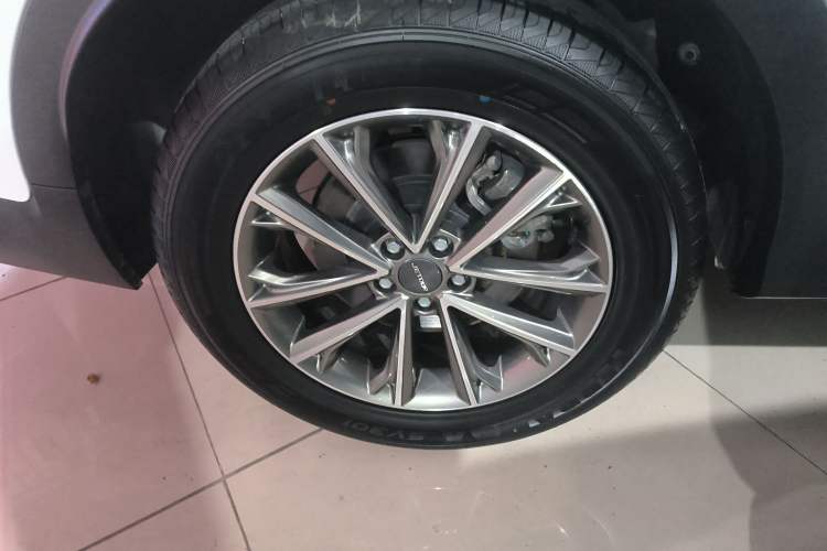 Used JETOUR X70 2024 1.5T DCT Glory PRO 7-Seater