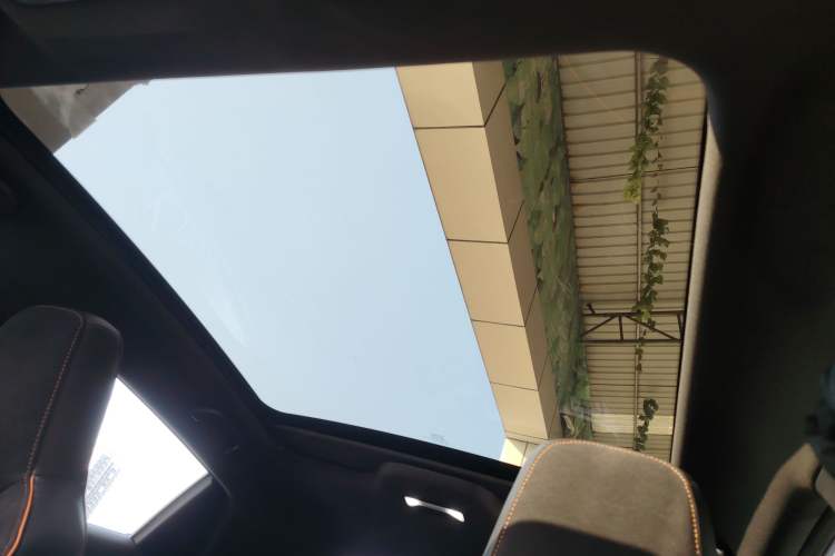 Used Changan UNI-T 2022 1.5T Sport Edition Flagship Version
