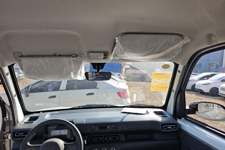 Used Wuling Zhiguang New Energy 2025 Standard Model Headliner