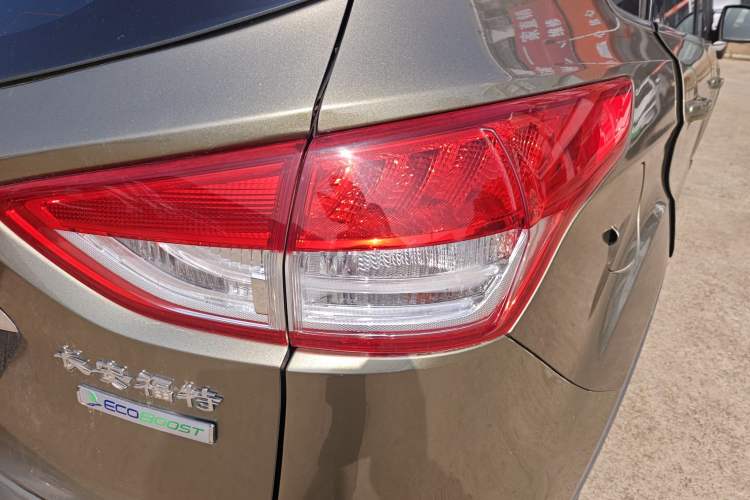 Used Ford Kuga 2015 1.5L GTDi Two-Wheel Drive Fashion Edition