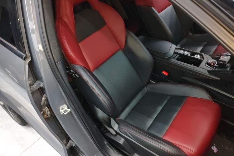 Used Lynk & Co 06 2020 1.5T JinPro model