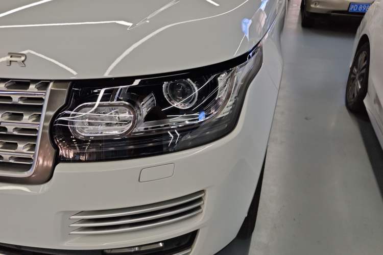 Used Land Rover Range 2016 5.0 SC V8 AB Prestige Extended Version Left Front Headlight