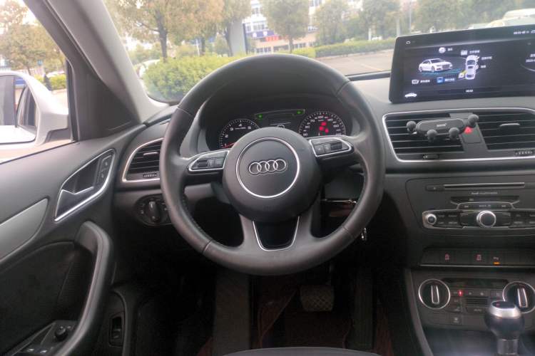 Used Audi Q3 2018 30th Anniversary Edition 30 TFSI Fashion Model