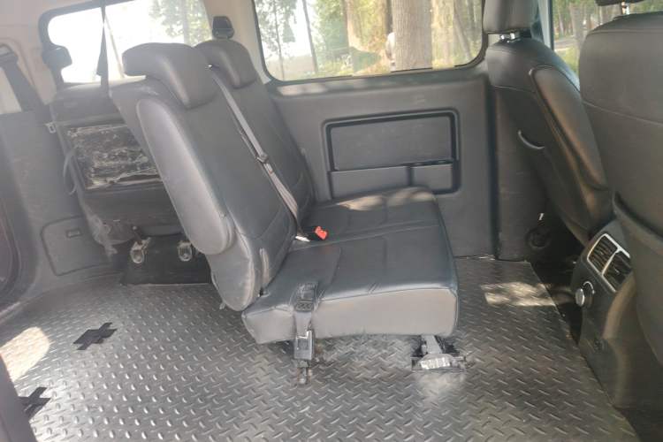 Used JAC Refine M3 2022 1.8L 7-seat Standard Edition
