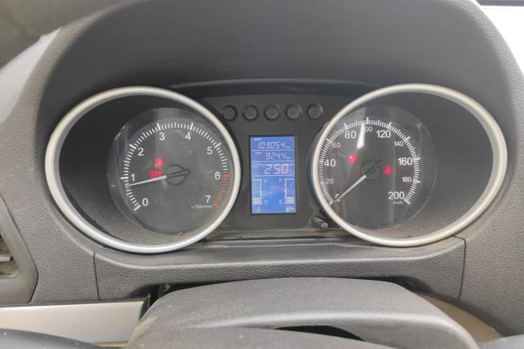 Used Nlmmotor Qiteng EX80 2015 1.5L Prestige Version DAM15DL