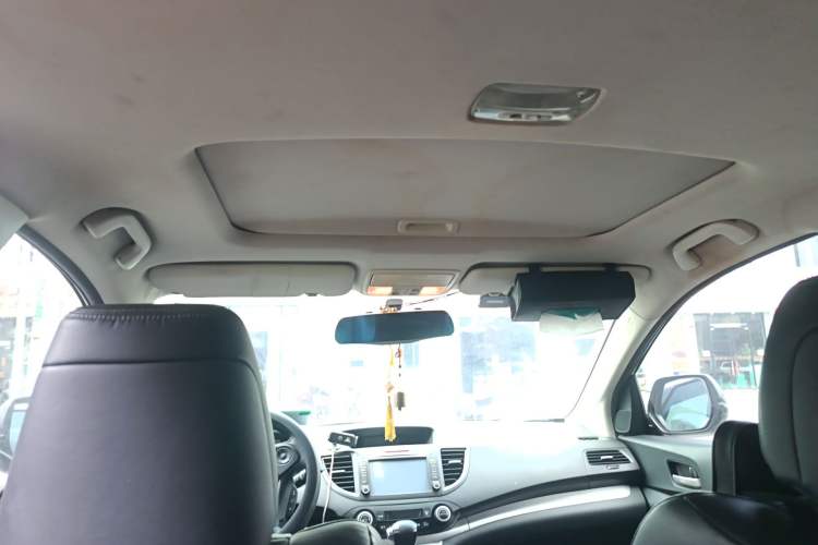 Used Honda CR-V 2013 2.4L two-wheel drive luxury version