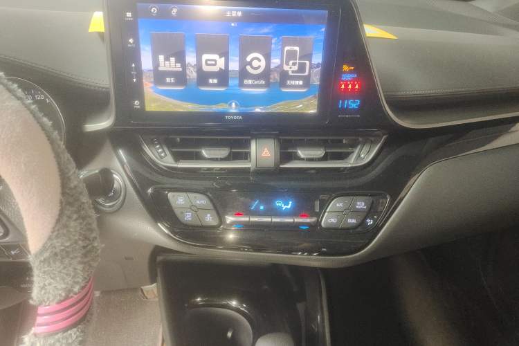 Used Toyota IZOA 2020 2.0L Yi Xiang CARE
