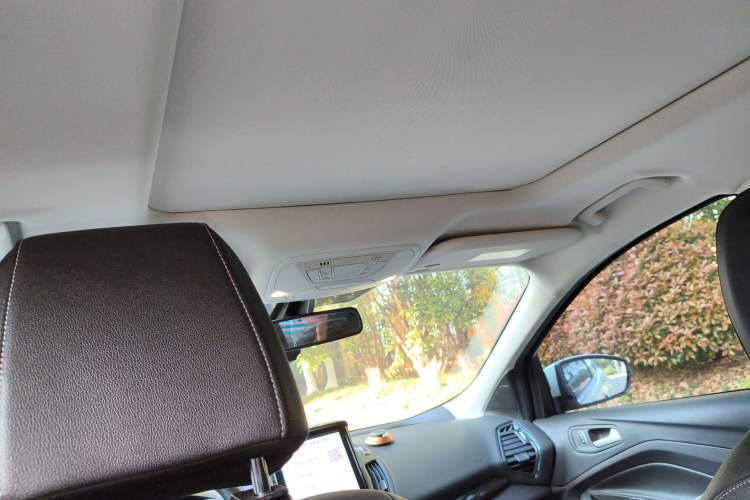 Used Ford Kuga 2019 EcoBoost 245 4x4 Prestige Plus Model China VI Standard Headliner