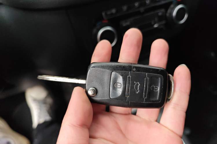 Used Volkswagen Tiguan 2010 1.8 TSI Automatic Two-Wheel Drive Urban Edition Vehicle Key