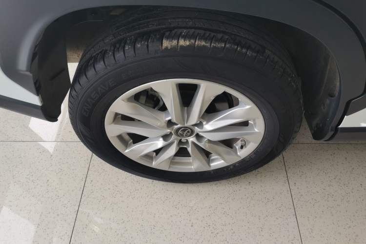 Used Toyota Corolla Cross 2023 Dual-Motor 2.0L Pioneer Edition
