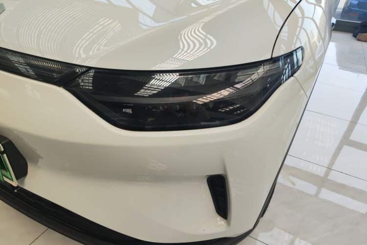 Used Leapmotor C11 2023 Pure Electric 500 Zhixing Edition Left Front Headlight