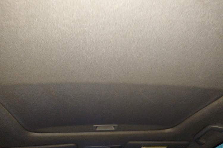 Used Honda Crider 2015 1.8L automatic comfort version Headliner