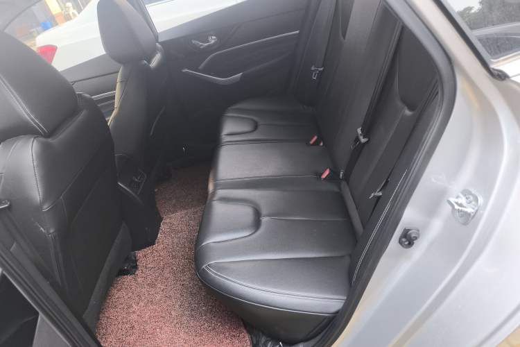 Used Venucia D60 2021 PLUS 1.6L XL CVT Yue Ling Edition
