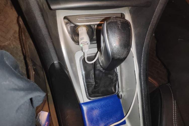 Used Citroen C5 2012 2.3L Automatic Zunyu Version
