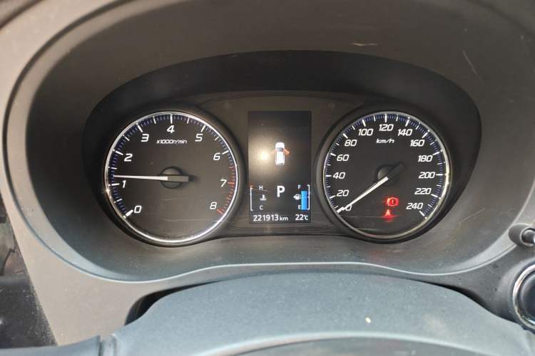 Used Mitsubishi Outlander 2019 2.0L Two-Wheel Drive Comfort Edition 5 Seats China V Standard