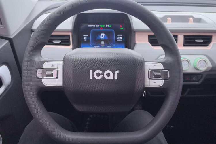 Used Chery QQ Ice Cream 2022 170km Sundae Phosphate Lithium-Ion
