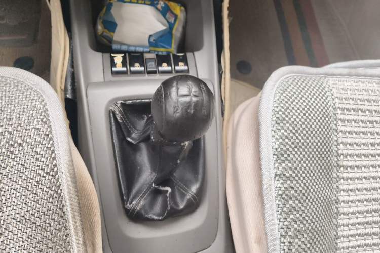 Used Chevrolet Sail 2013 Sedan 1.2L Manual Fashionable Happiness Edition
