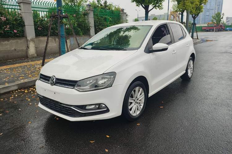 Used Volkswagen Polo 2014 1.6L Automatic Comfort Edition