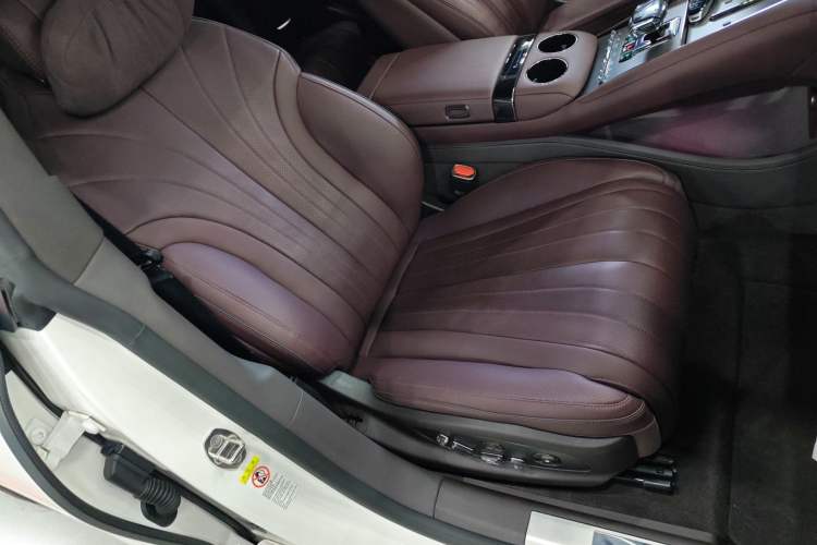 Used Denza Z9GT 2024 1100 Four-Wheel Drive Ultra Version
