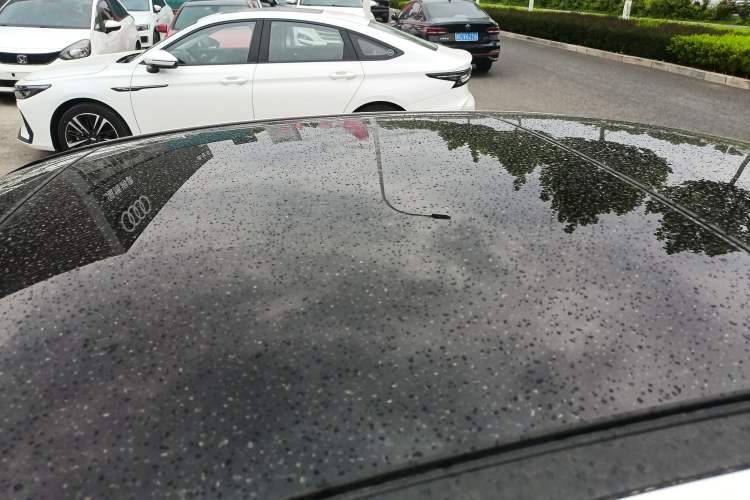 Used Mercedes-Benz A-Class 2020 Facelift A 180 L Sport Sedan Special Configuration Roof