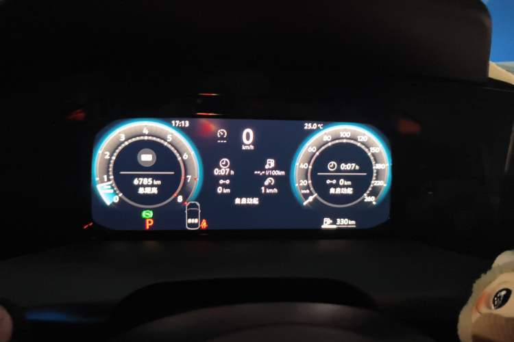 Used Volkswagen Golf 2025 Facelifted 300TSI Pro Instrument Cluster