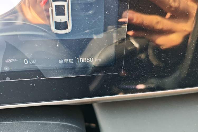 Used BYD Qin L 2025 DM-i Smart Drive 80KM Leading Model