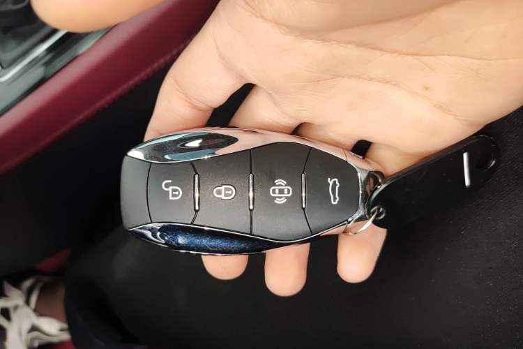 Used Hongqi H5 2024 2.0T Automatic Smart Connect Flagship Edition Interior 1