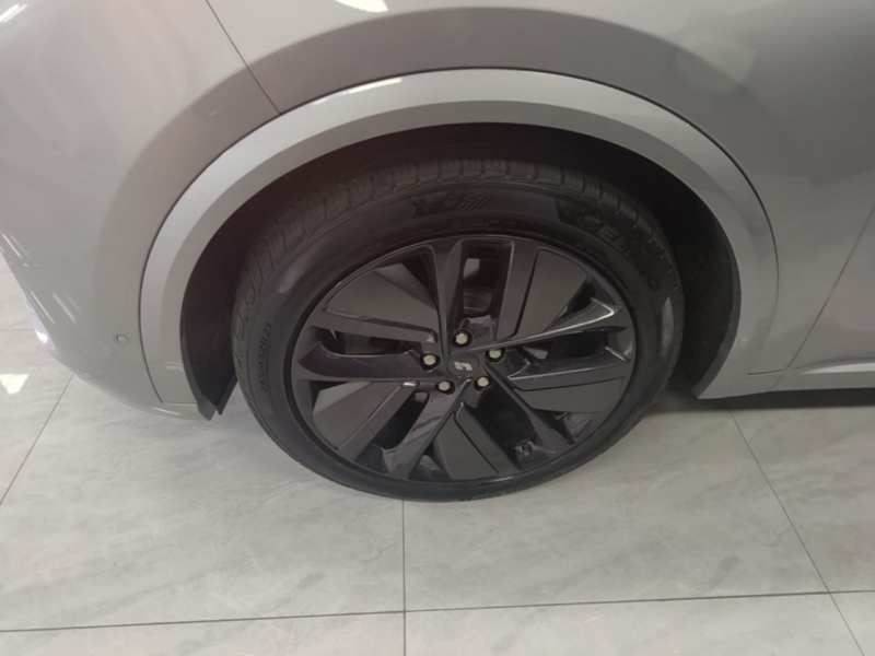Used Li Auto L8 2023 Pro Model — 22