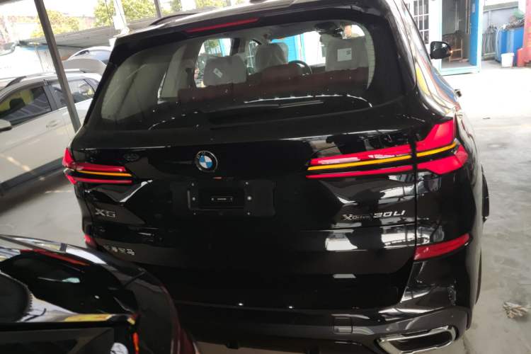 Used BMW X5 2026 Model, xDrive 30Li Prestige M Sport Night Package