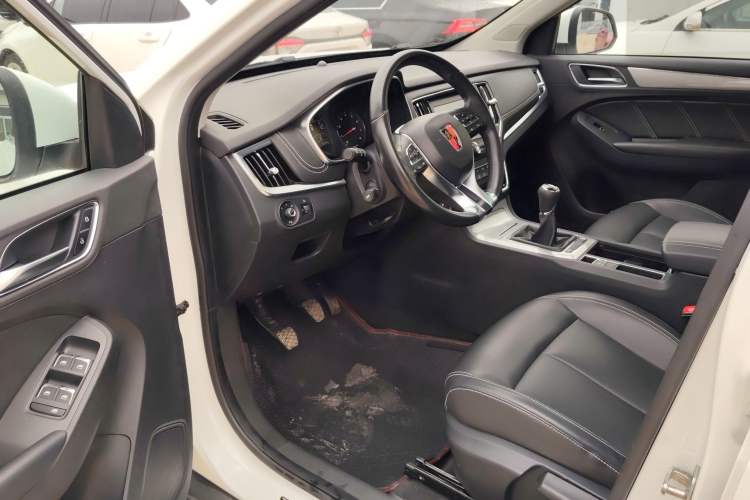 Used Roewe RX5 2018 20T Two-Wheel Drive Manual Flagship Edition
