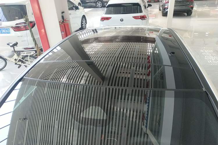 Used Mercedes-Benz CLA 2024 CLA 200 Roof